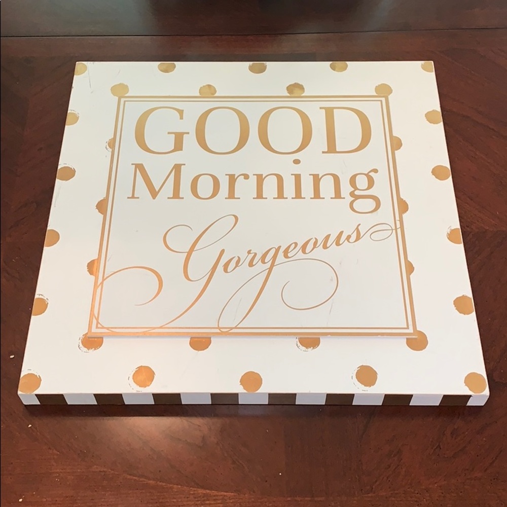 17x17 wood design White and Gold Picture